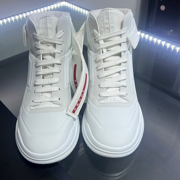 Prada sneakers - Picture 1 of 4